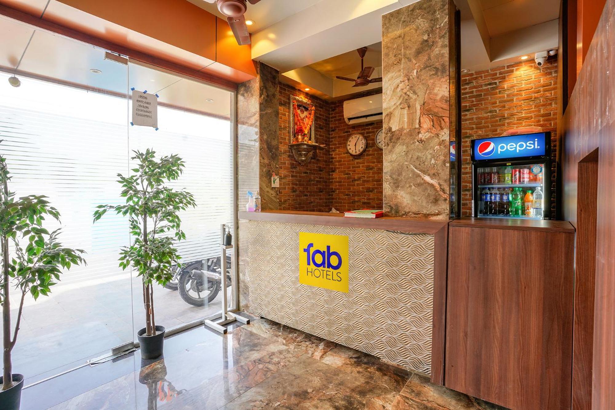 Fabexpress Super 7 Inn - Nr Rabale Station Navi Mumbai Dış mekan fotoğraf