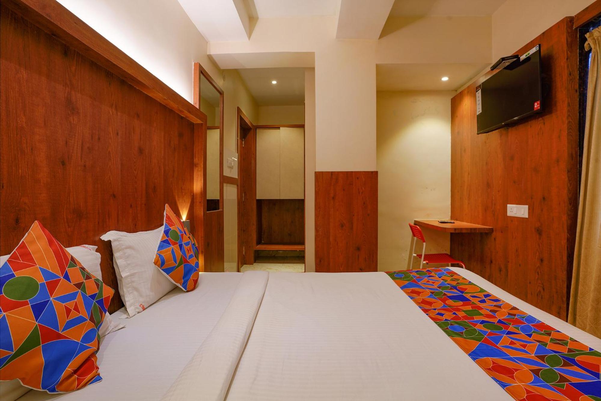 Fabexpress Super 7 Inn - Nr Rabale Station Navi Mumbai Dış mekan fotoğraf