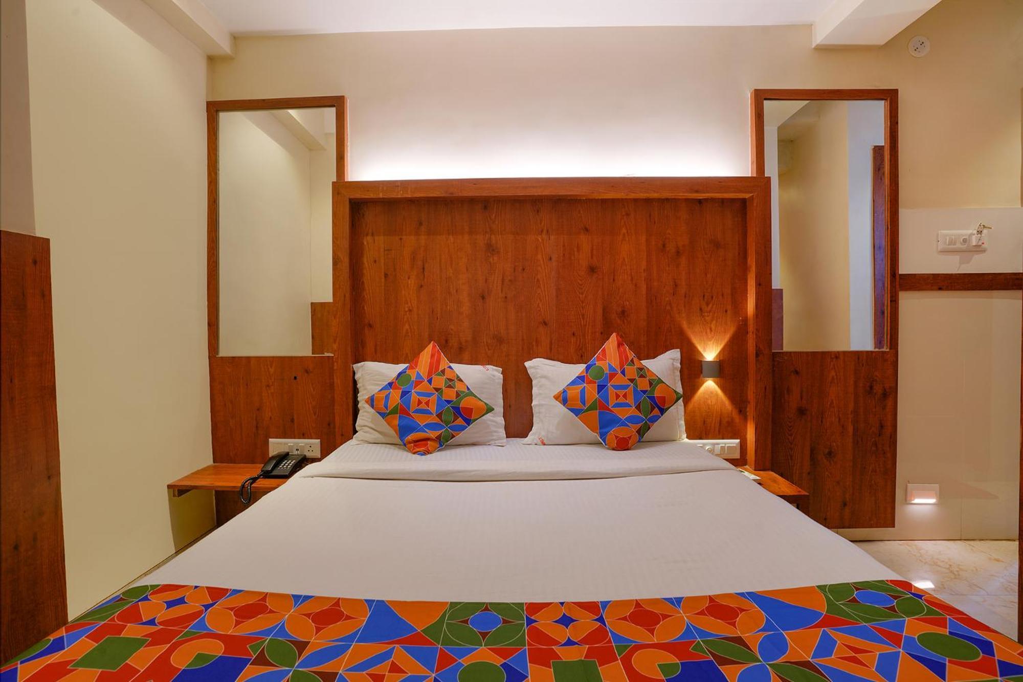 Fabexpress Super 7 Inn - Nr Rabale Station Navi Mumbai Dış mekan fotoğraf